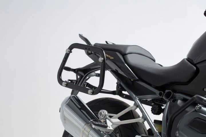 SW-Motech Zijkofferrek Quick-Lock Evo BMW R1200R/RS (15-) 3 SW-Motech Zijkofferrek Quick-Lock Evo BMW R1200R/RS (15-)